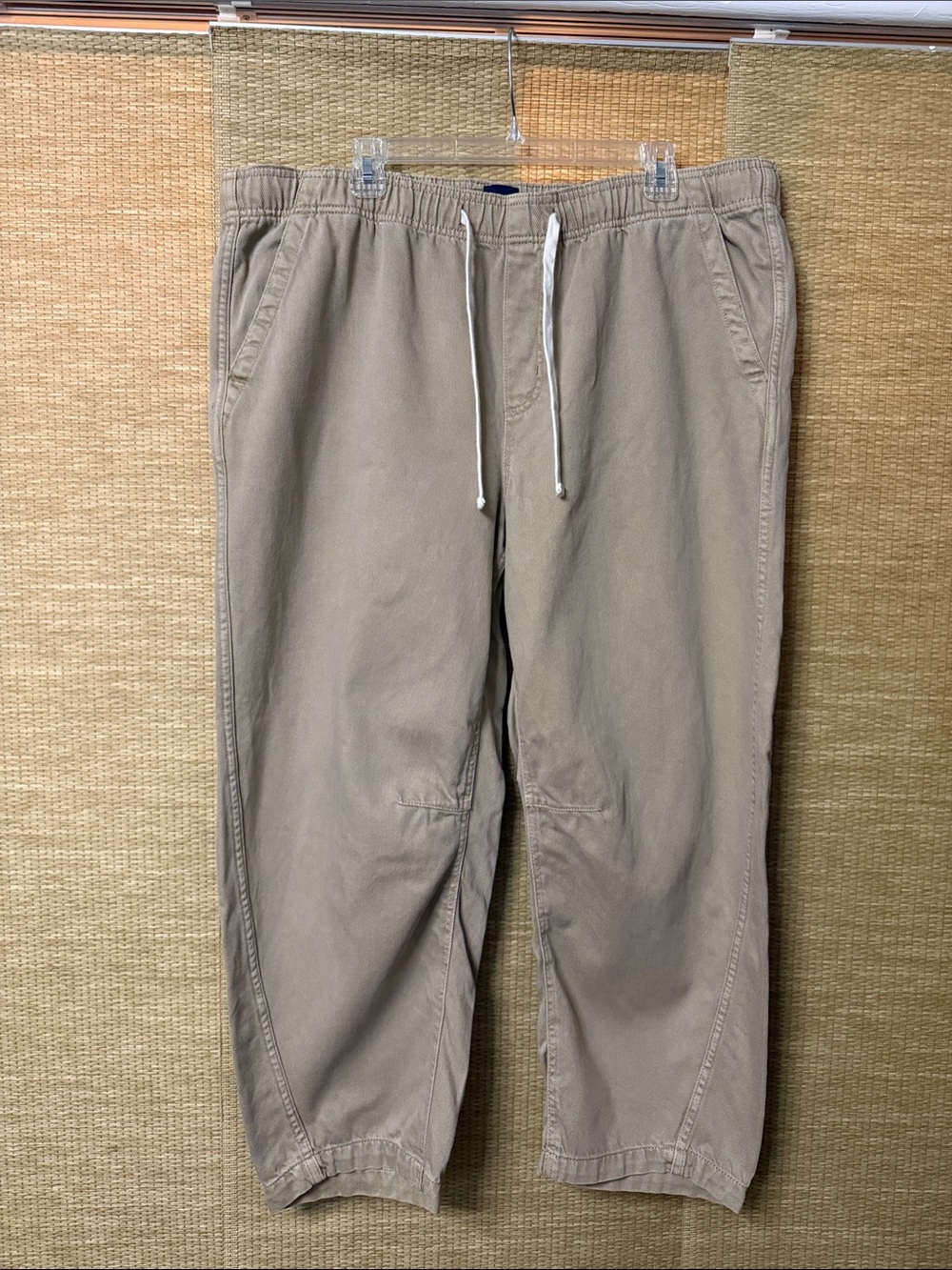 GAP Women's Cropped Drawstring Pants in Beige